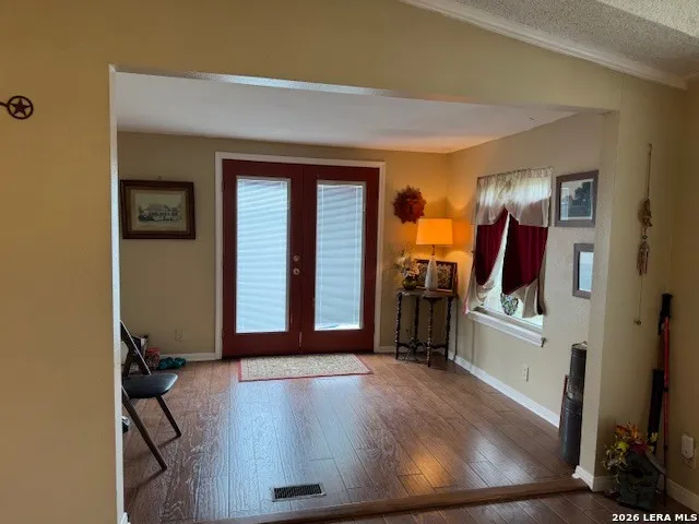 140 Bryce Ln Comfort, TX 78013